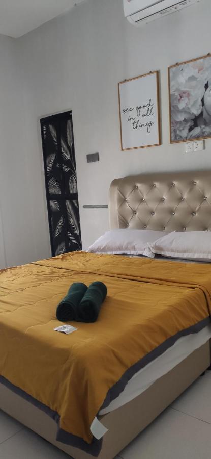 فيلا Private Pool Cassa Dinies, Wifi , Bbq,10 Pax Rantau Panjang المظهر الخارجي الصورة